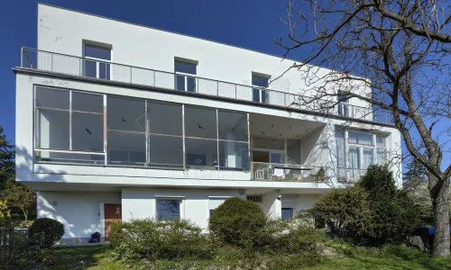 C038 Vila Ernsta Löw-Beera